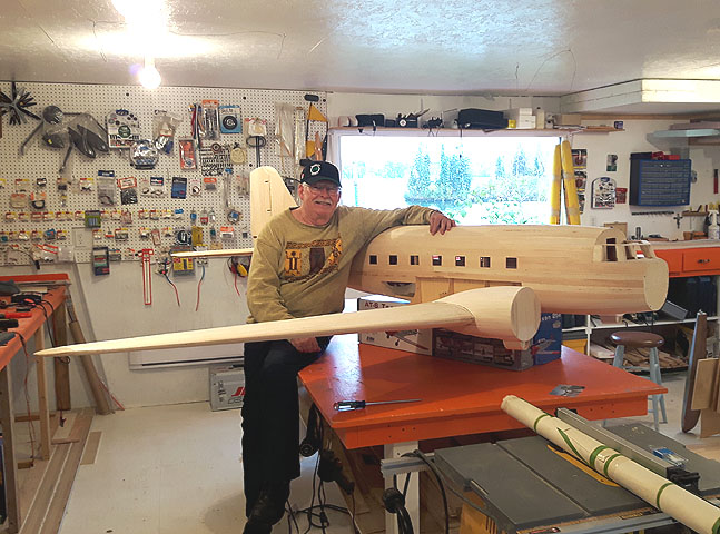 DC3 model moved to new larger workshop at Dave Hopper's place.