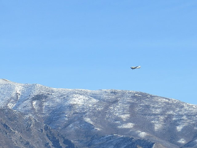 Approaching airport at Spanish Fork, Utah