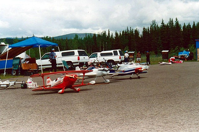 Eldon Linden and his 1973 Pitts - old is old.