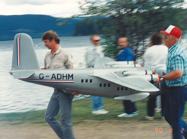 Glen Bonder and Ted Russell with the Emphire Flying Boat.